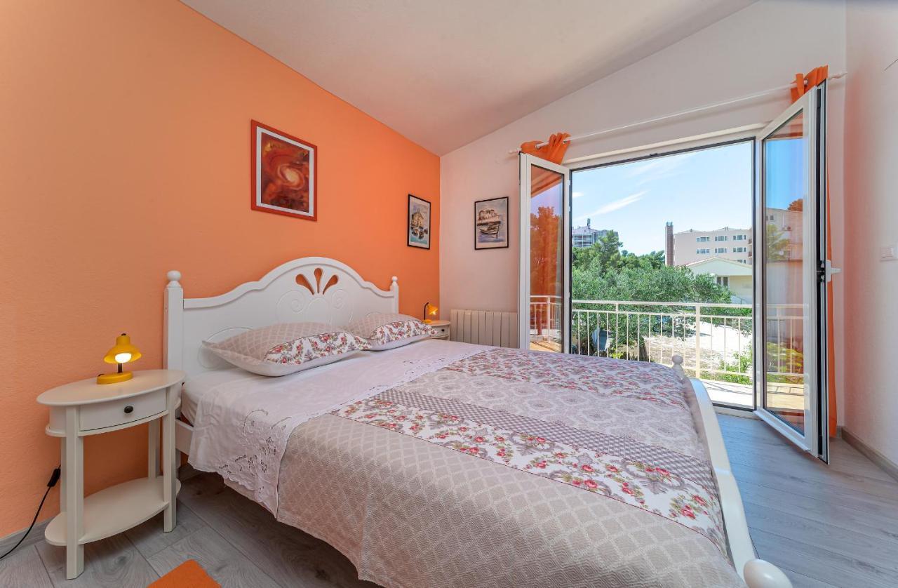 Apartments Villa Lilla Башка-Вода Экстерьер фото