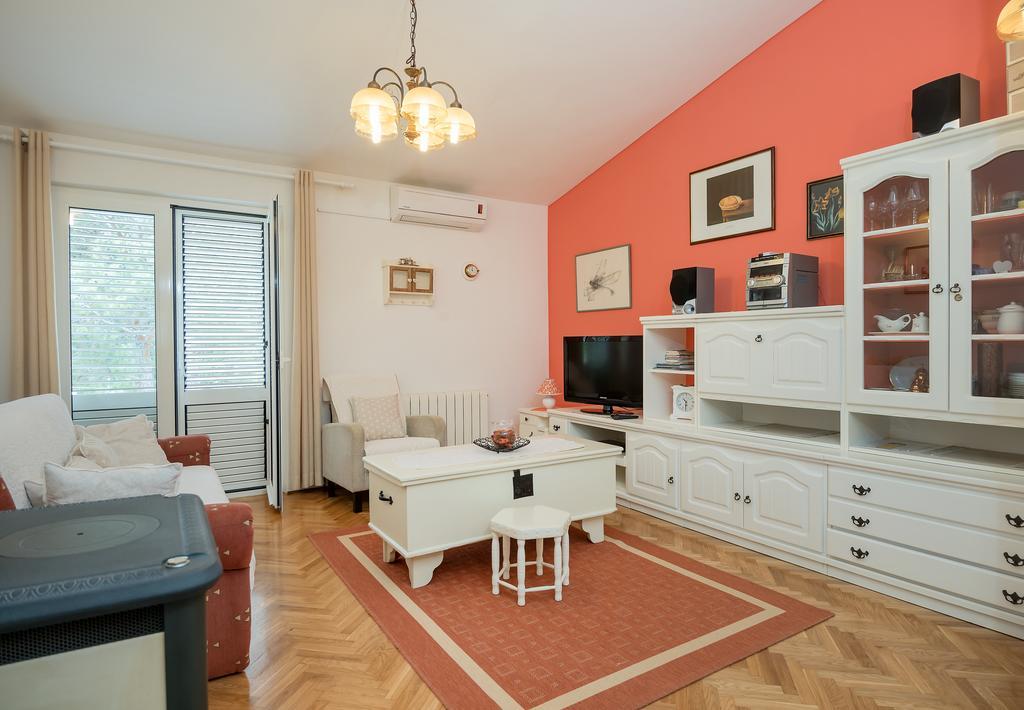 Apartments Villa Lilla Башка-Вода Экстерьер фото